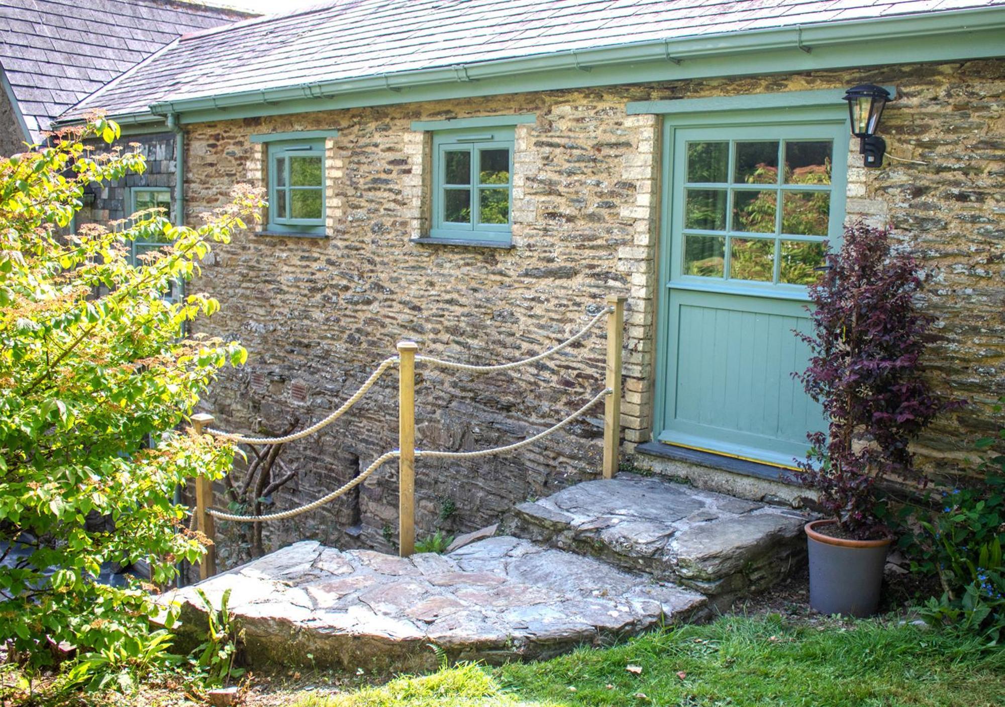 The Old Barn At Bosillion House Grampound
